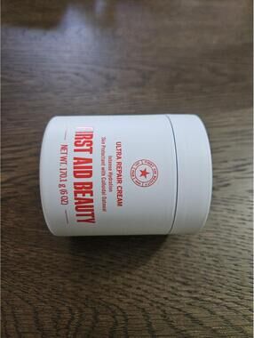 First Aid Beauty Ultra Repair Cream 6 oz